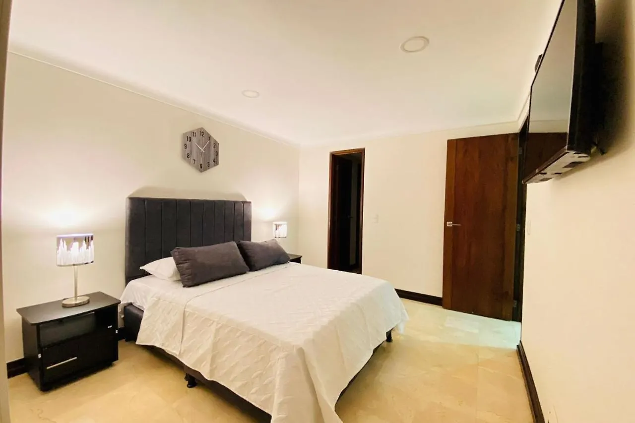 Apartamento Moderno Sector Exclusivo De Medellin Colombia contacts